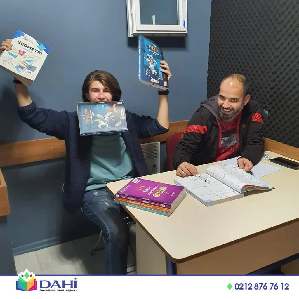 öğretmenlerimizin haftalık kitap kontrolü - 1